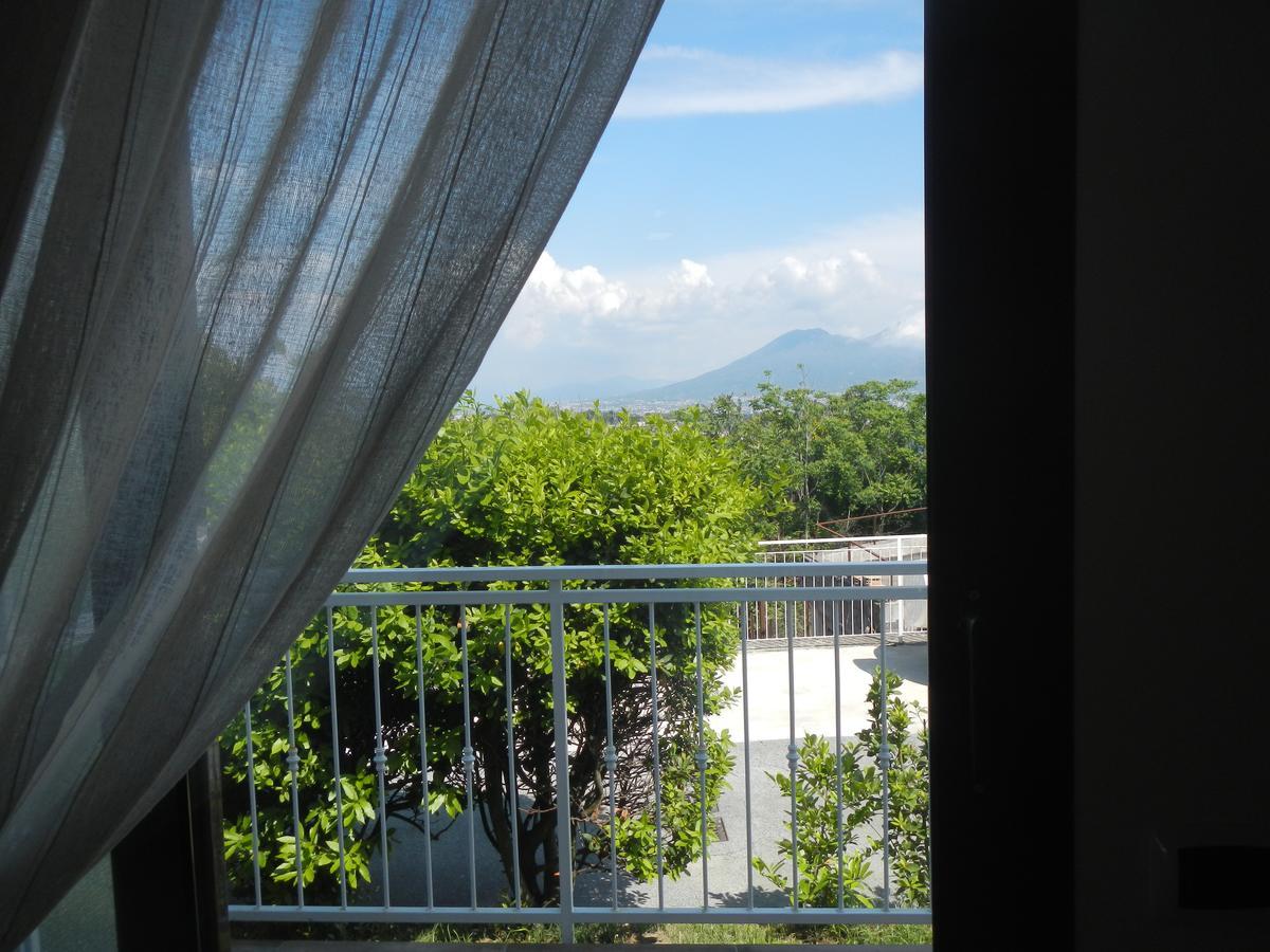 Zia Bi Bed And Breakfast Наполи Екстериор снимка